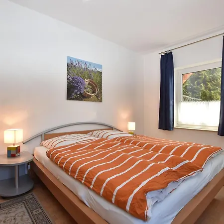 Cozy In Near The Beach *