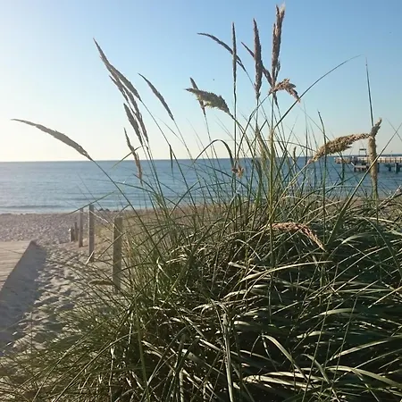 Апартаменты Cozy In Near The Beach Рерик