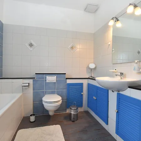 Cozy In Near The Beach Апартаменты Рерик